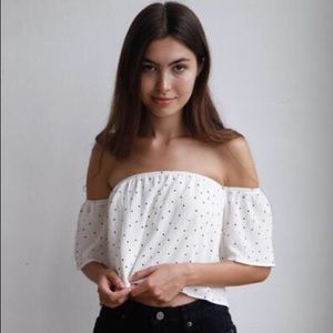 Reverse off the shoulder polka dot crop top
